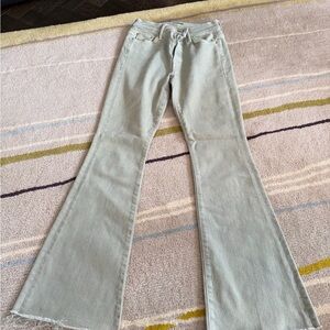 MOTHER Women's Flare Jeans in Light Gray
